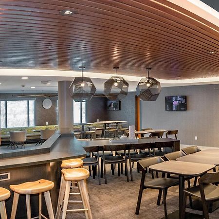 Springhill Suites Anchorage Midtown Екстериор снимка